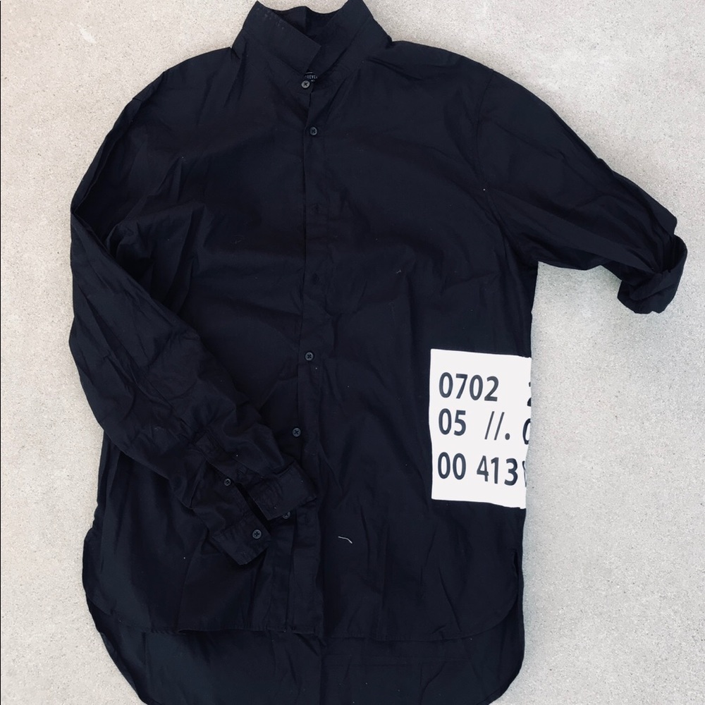 Black long sleeve shirt